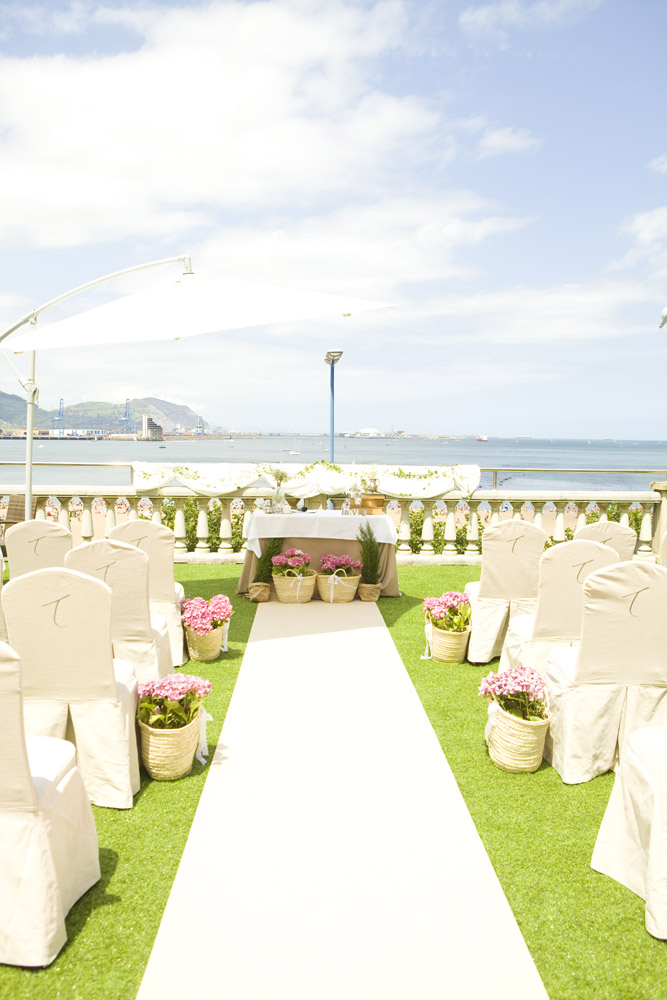 Terraza Tamarises Izarra