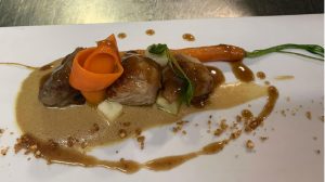 Molleja braseada y crema de Foie